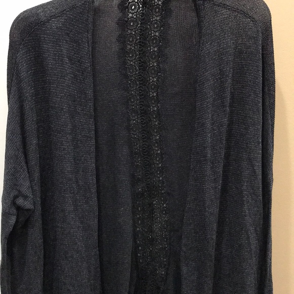 Abercrombie & Fitch Cardigan Sweater - Picture 4 of 15